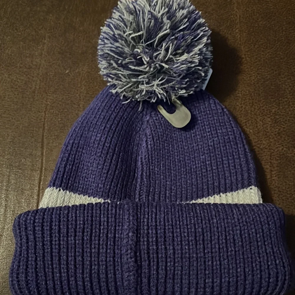 Youth knit cap one size girls NWT